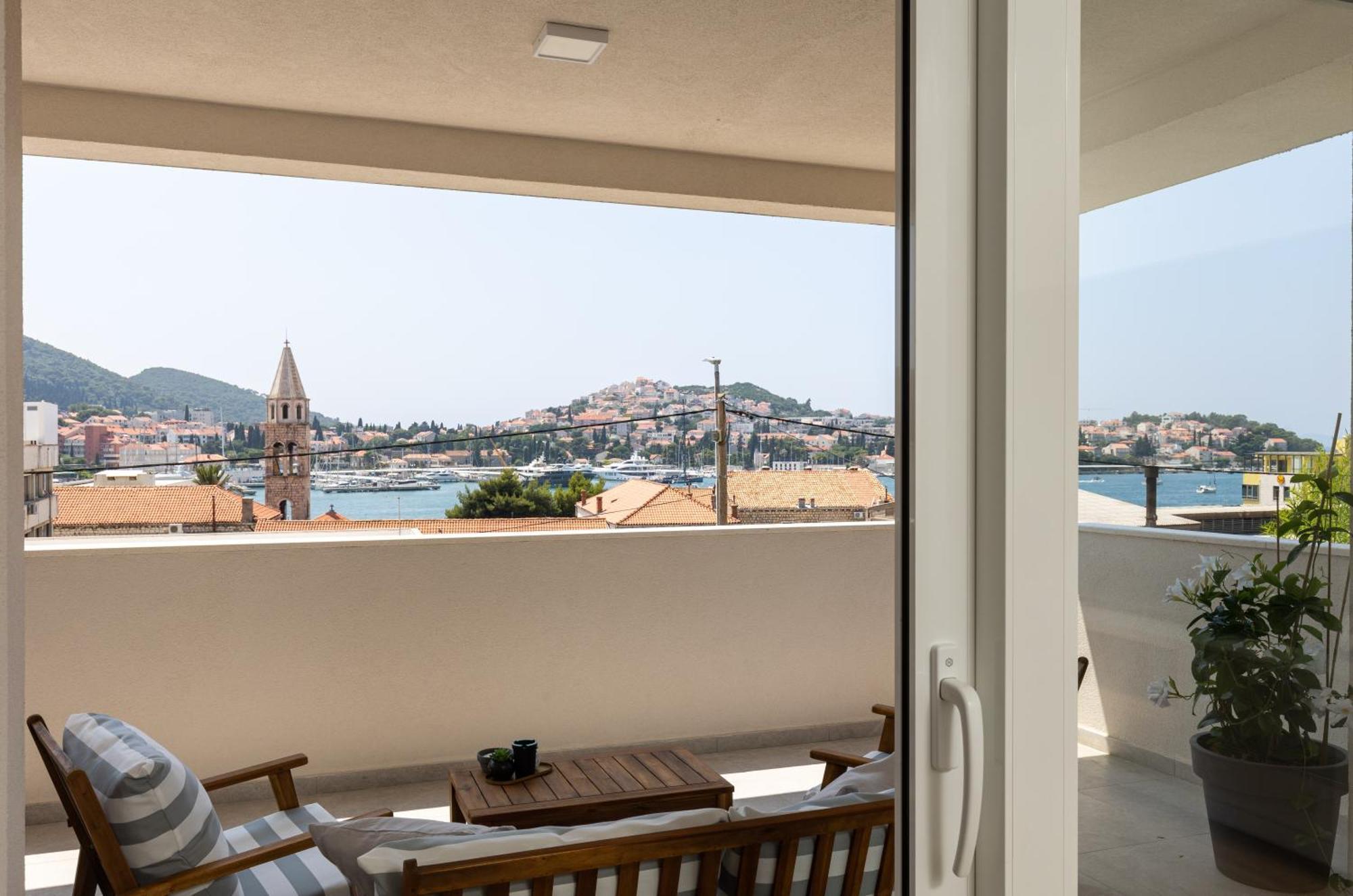 Apartman Amare *
